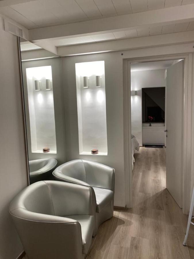 Visavi' Luxury Room Torre A Mare Exterior foto