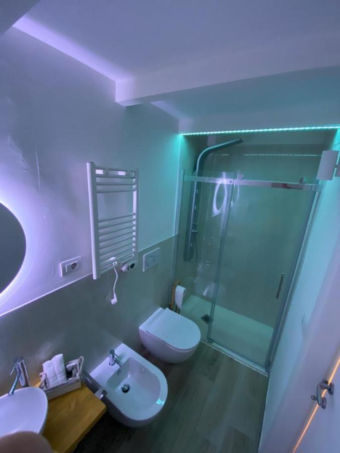 Visavi' Luxury Room Torre A Mare Exterior foto